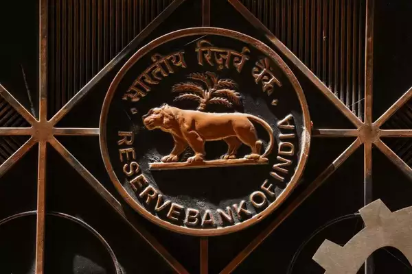 RBI places 15 NBFCs in the upper layer under scale-based regulations