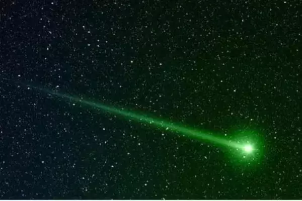 The Green Comets